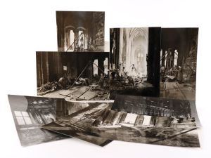 Göbel, J. Stephansdom 1945. Eine Bilderreihe aus dem Archiv des Kirchenmeisteramtes.