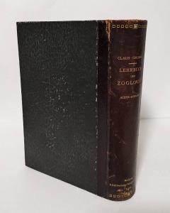 Claus, C. Lehrbuch der Zoologie.