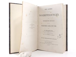 Helmholtz, Hermann von. Die Lehre von den Tonempfindungen als physiologische Grundlage für die Theorie der Musik.