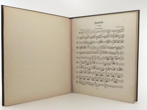 Bruckner, Anton. Quintett F-dur für 2 Violinen, 2 Bratschen und Violoncello von Anton Bruckner.