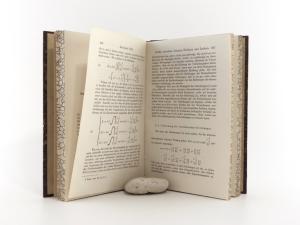 Clausius, R. Die Mechanische Wärmetheorie. Erster, Zweiter und Dritter Band.