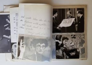 Molcho, Samy. Programmheft mit eingeklebten signierten Memorabilien.