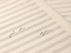 Horn, Kamillo. 4 Notenautographen: 1.: &quote;Ein Blick. 2.: &quote;o wärst du doch die stille Nacht&quote;. 3.: &quote;Es ist ein Stern gefallen&quote;. 4.: &quote;O laß mein Haupt&quote;.