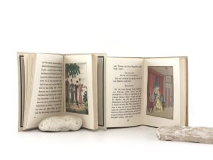 Löw, Fritzi (Illustrationen). 1: Paul, Jean. Entlarvung der Weiber durch Jean Paul. Nebst einigen Wahrheiten über Liebe und Ehe aus dessen Werken zu Nutz und Frommen beider Geschlechter zusammengetr...