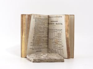 Gothaischer genealogischer Hof-Kalender auf das Jahr 1828.
