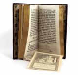 Neuer verbesserter Himmelschlüssel, Oder sehr nützlich- und tröstliches Gebethbuch. Bestehend in auserlesenen Morgen-Abend- und Meßgebethern, … , wie auch in Gesängen für alle Zeiten Anliegen ...