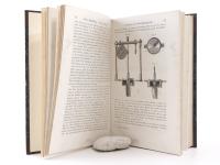 Helmholtz, Hermann von. Die Lehre von den Tonempfindungen als physiologische Grundlage für die Theorie der Musik.