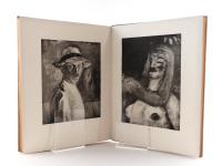 Nolde, Emil (Emil Hansen). Sammlung Emil Nolde: Emil Nolde. Jahre der Kämpfe. Berlin, Rembrandt, 1934. 8°, 262 S., 1 montiertes Frontispiz mit Ada und Emil Nolde (1902), einige Skizzen im Text, 16 ...