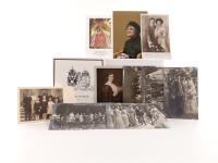 Zita von Bourbon-Parma. Memorabilien: Eugen Baron d´Albon. Prinzessin Zita. Wien, Gerlach & Wiedling, 1911, 8°, 75 S., 1 Bl., mit zahlreichen Abbildungen, Original-Broschur mit Fadenheftung und gep...